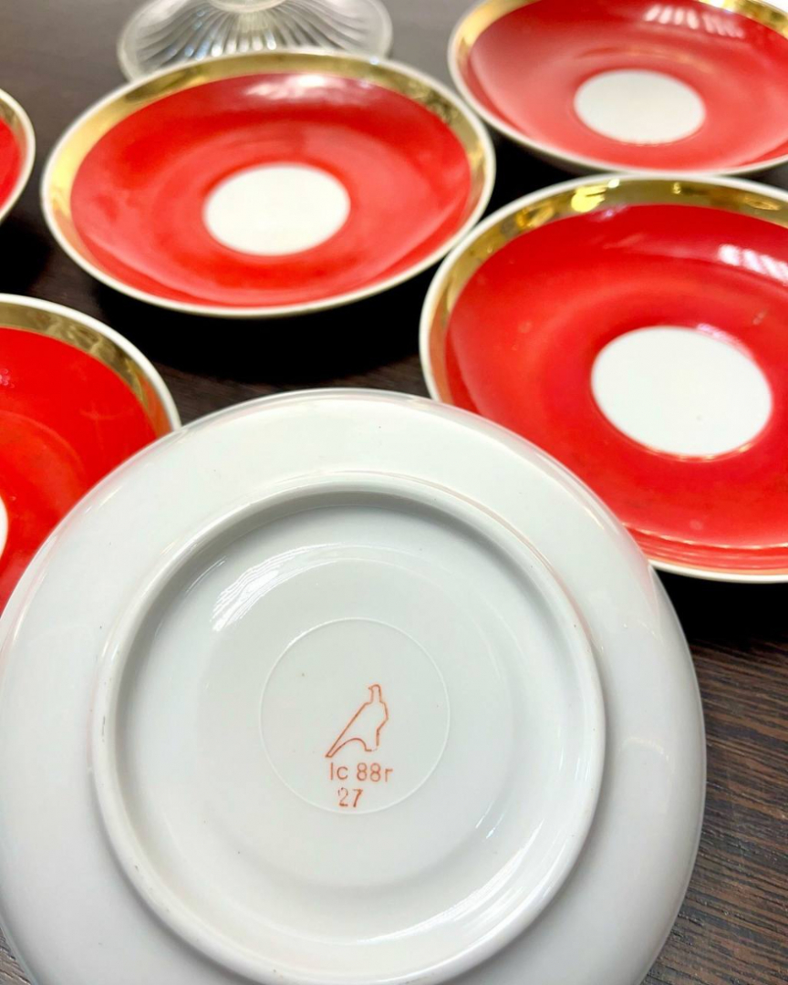 Блюдца от сервиза "Красный рубин" Дулевского ФЗ, красное клеймо 1988г, винтаж. Цена за 6шт. Картинка 4