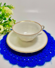 Чайная пара Бавария, Германия. Тонкий фарфор, позолота, просвечивается. Винтаж. Картинка 6