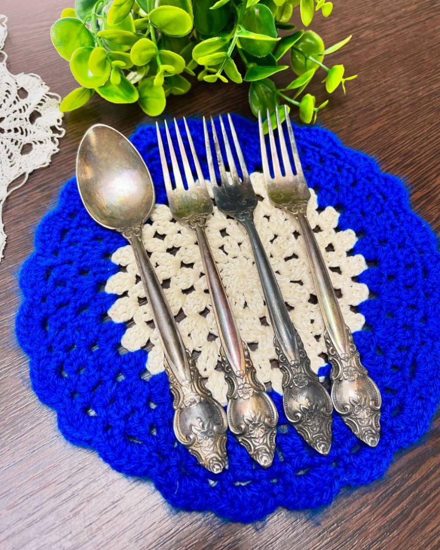 Ложка десертная "Троянда" Киевский з-д им.Дзержинского, мнц с серебрением. Винтаж. Цена за 1шт. Картинка 1