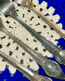 Ложка десертная "Троянда" Киевский з-д им.Дзержинского, мнц с серебрением. Винтаж. Цена за 1шт. Картинка 3