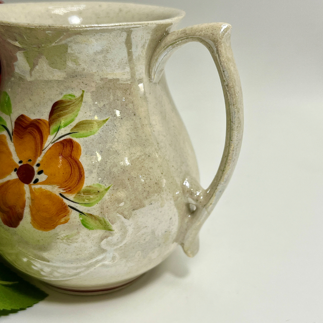 Молочник Славянский КК, рельефный фаянс с ручной росписью. Винтаж. Картинка 3