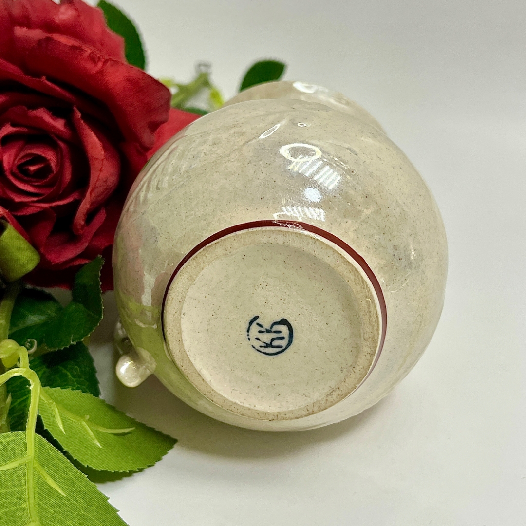 Молочник Славянский КК, рельефный фаянс с ручной росписью. Винтаж. Картинка 4