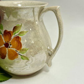 Молочник Славянский КК, рельефный фаянс с ручной росписью. Винтаж. Картинка 3