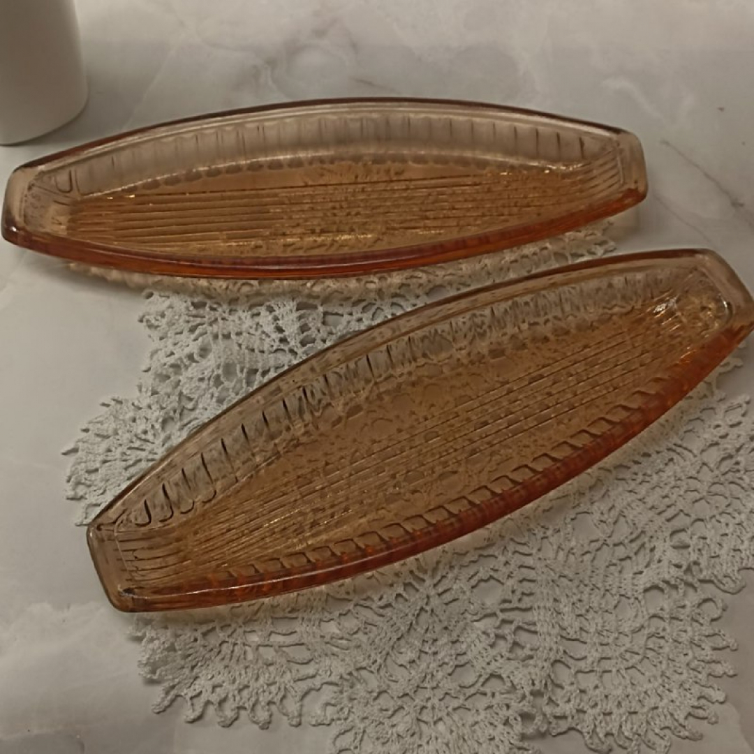 Селедочница УССР Артемовский з-д, карамельное стекло в прессе. Цена за 1шт. Картинка 2