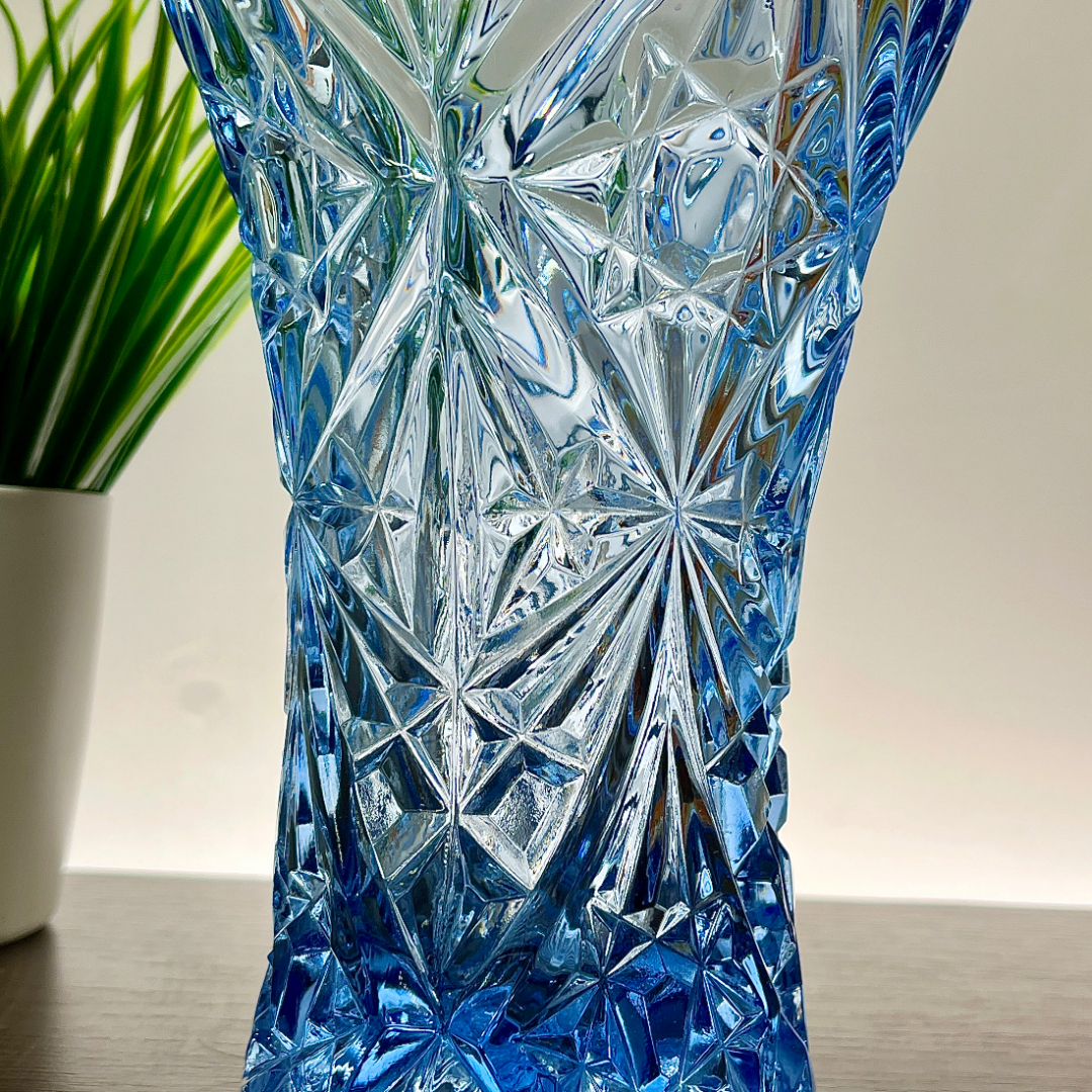 Ваза, купоросное массивное стекло. Картинка 2