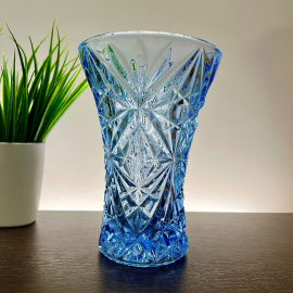 Ваза, купоросное массивное стекло