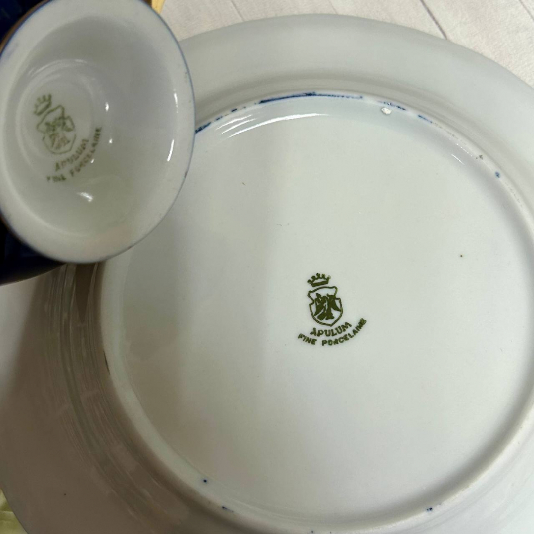 Чайное трио Apulum Germany 1970гг. Тонкий рельефный фарфор, кобальтовое крытье, золото. Винтаж. Картинка 3