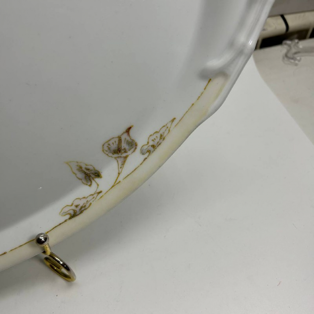 Блюдо Гарднер Ф.Я. Императорская Россия до 1917г. Фарфор рельефный с ручной росписью. Антиквариат. Картинка 5