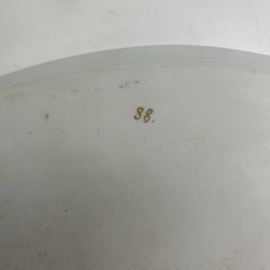 Блюдо Гарднер Ф.Я. Императорская Россия до 1917г. Фарфор рельефный с ручной росписью. Антиквариат. Картинка 2