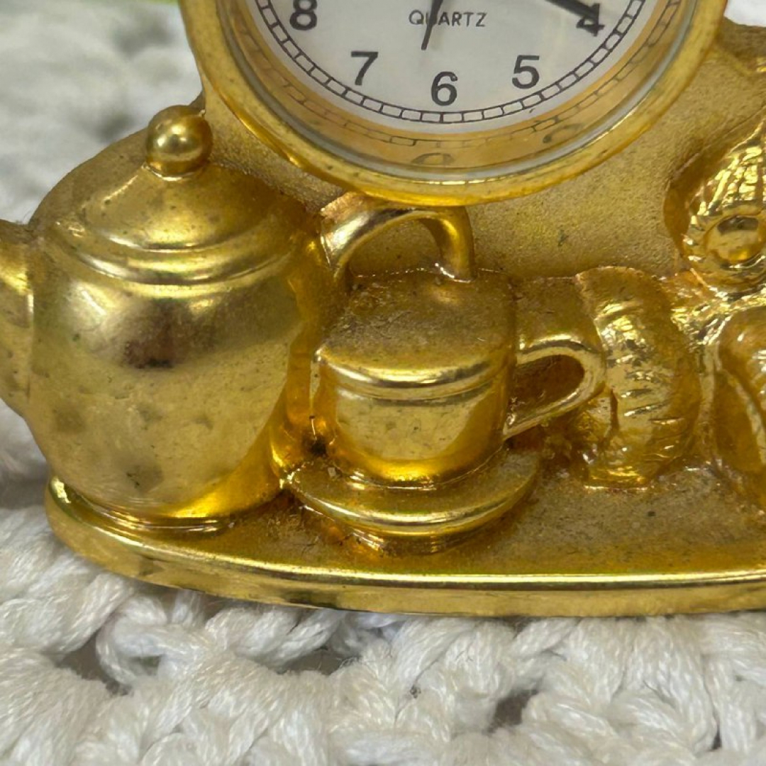 Сувенирные тематические часы "Мишка на завтраке", из Германии, кварц, металл, тяжелые. Картинка 4