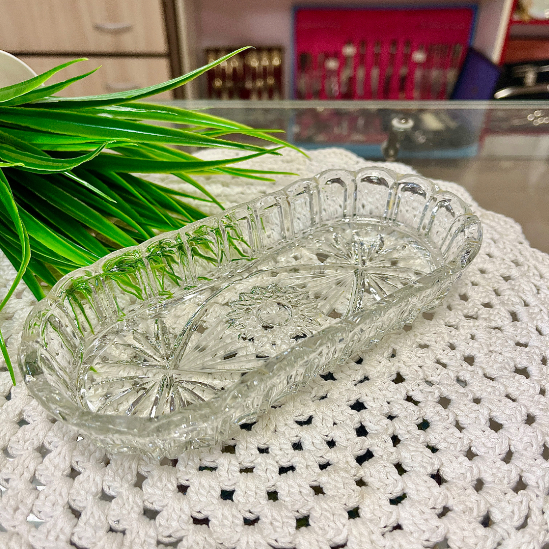 Лоток/овальное блюдо с бортиками, хрусталь с алмазной гранью. Микро-сколы. Винтаж, СССР. Картинка 5