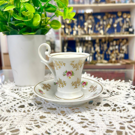 Кофейная пара Weimar Germany 1933-1945гг 65мл. Тонкий фарфор, деколь, позолота. Винтаж. Картинка 1