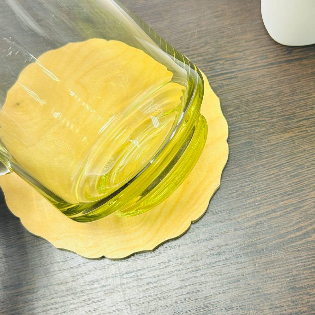 Кувшин из цитринового (желтого) стекла. Винтаж УССР. Картинка 2