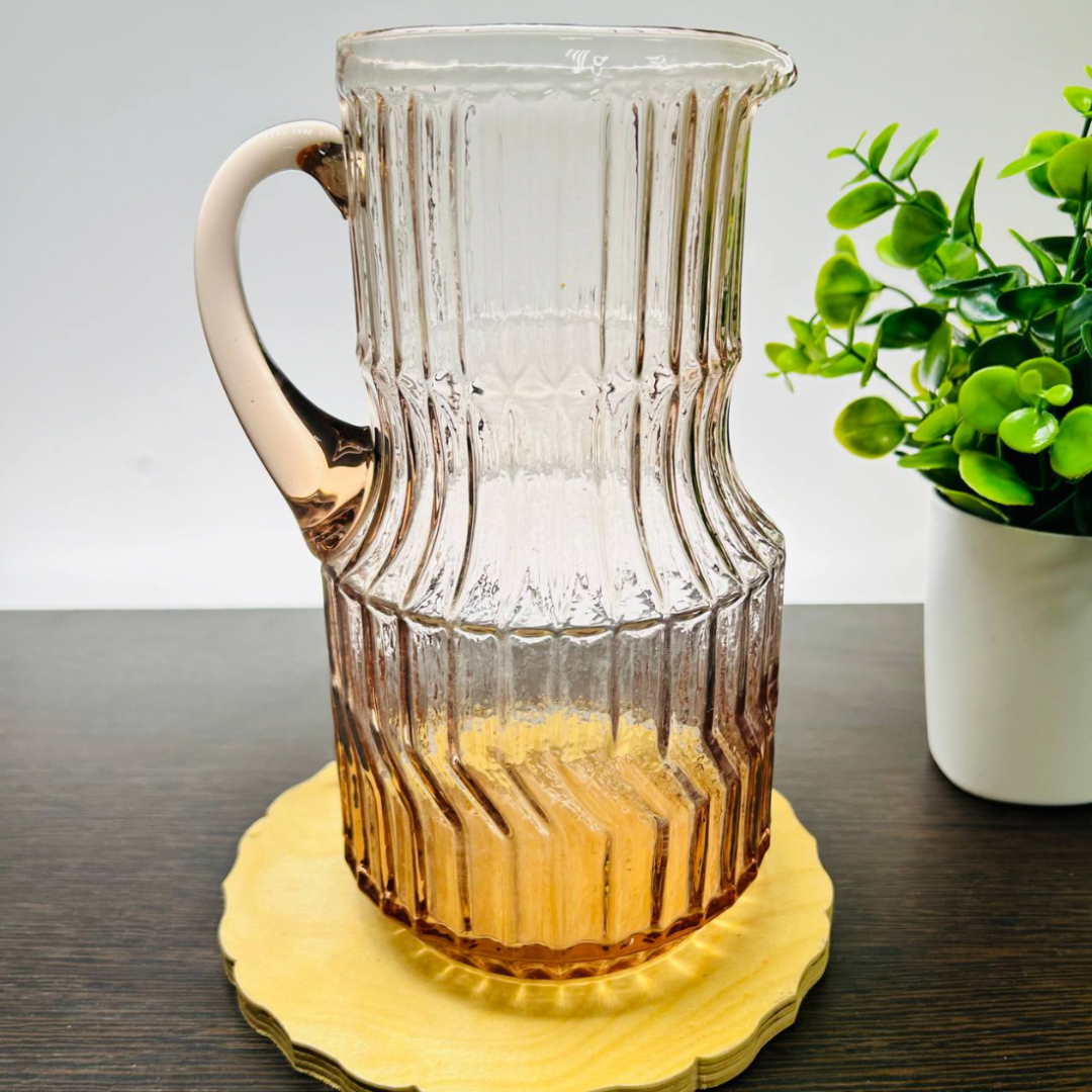 Кувшин из цветного карамельного рифленого стекла. Рисунок от формы. Винтаж, СССР. Картинка 1