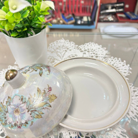 Масленка с низкими бортами. Барановский ФЗ 1973-1983гг. Фарфор, люстр, деколь, позолота. Винтаж. Картинка 4