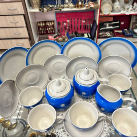 Чайный сервиз "Горох" на голубом крытье. Туймазинский ФЗ. Фарфор, крытье, окантовка. Цена  за 20пр. Картинка 3