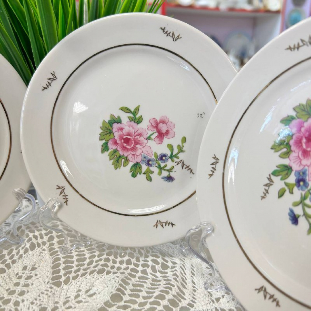 Тарелки пирожковые ФФЗ Чайка. Фарфор, цветочная деколь, позолота.  Цена за 4шт. Картинка 2