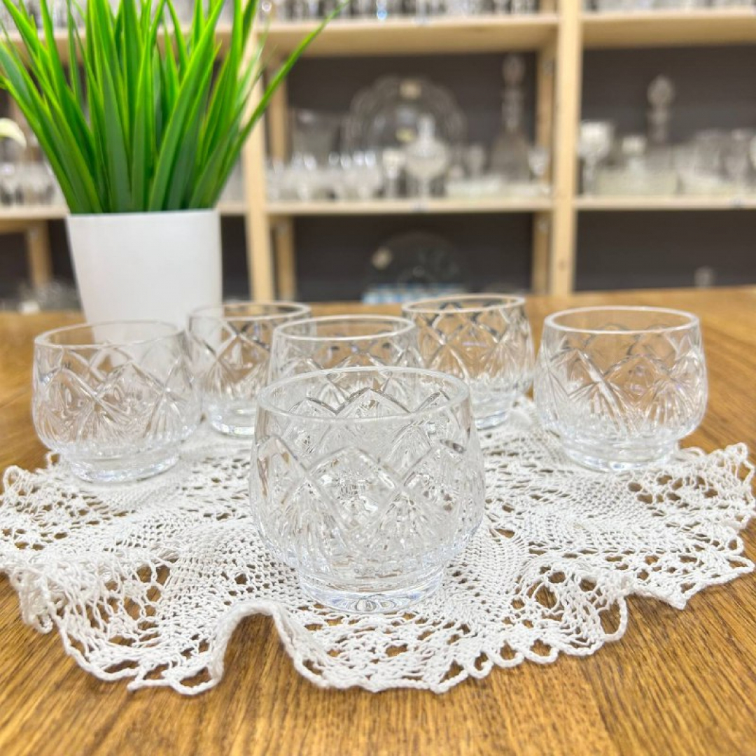 Набор широкий стопок из хрусталя в пресс-форме. Винтаж, СССР. Цена за 6шт. Картинка 1