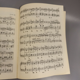 Книга «Классики-юношеству избранные пьесы П. Чайковского», 56 страниц, 1962г.. Картинка 5