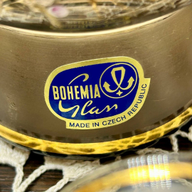 Графин с стопками Bohemia Чехия. Тонкое дымчатое стекло, ручная работа, лепка, позолота. Этикетки. Картинка 5