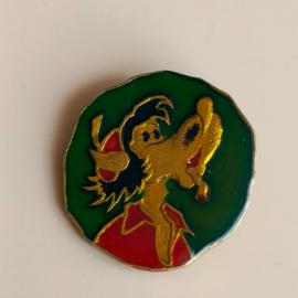 Значок СССР. Ну, погоди, волк и заяц, мультфильм. Винтажный значек.