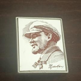 Знак СССР. Владимир Ленин. Портрет, стекло