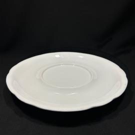 Блюдо круглое под супницу "Классика", фарфор, завод Кузнецова в Риге, до 1917 года, диаметр 33 см.