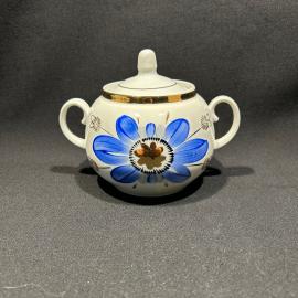 Сахарница "Мальва", фарфор, роспись, позолота, Барановский ФЗ, винтаж, СССР, брак - печная точка