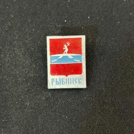 Значок Рыбинск винтаж СССР