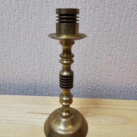 Подсвечник 1990г., латунь.
