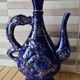 Кувшин в форме дракона, 1990г.