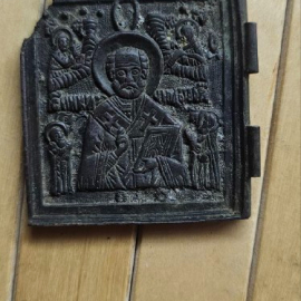 Николай Чудотворпй меднолитная пластика