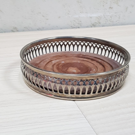 Старинная вазочка, латунь