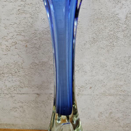 Ваза ссср , берц . Толстое синее, цветное стекло. Г. Ливаны Латвия 70гг.