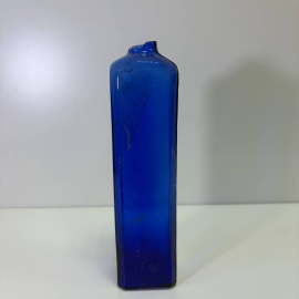 Ваза квадратная